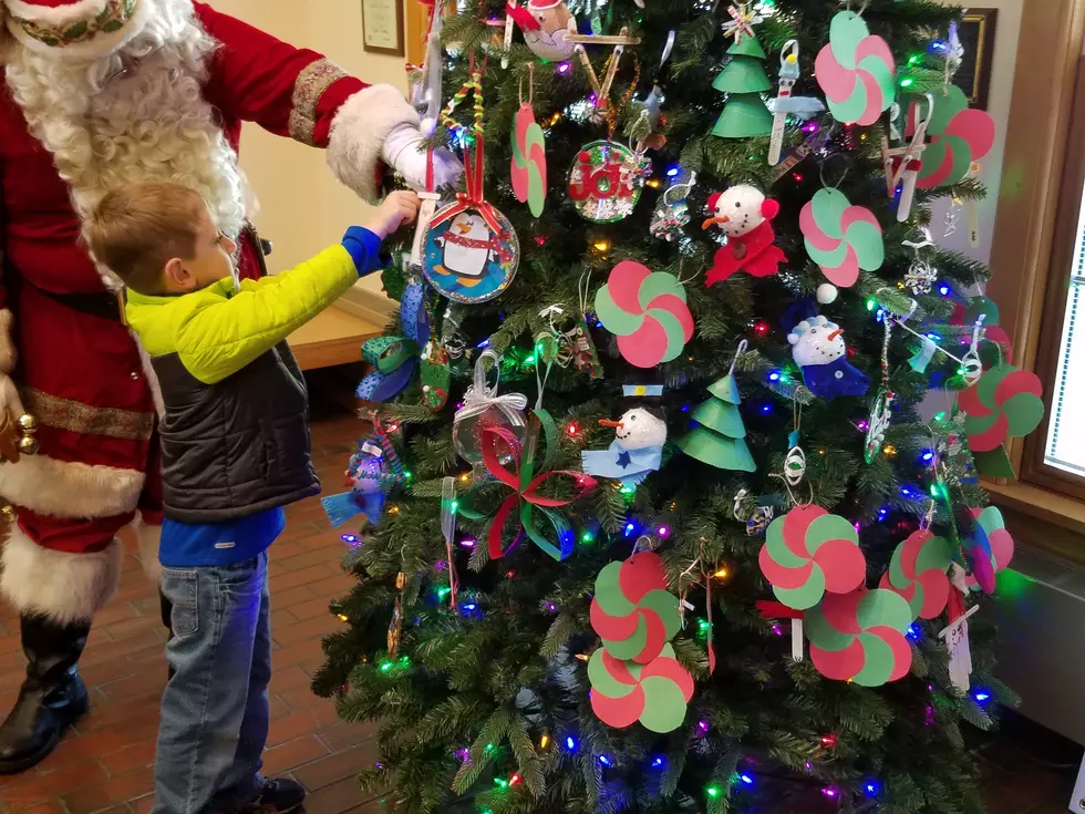 Christmas spirit comes alive in downtown Toms River